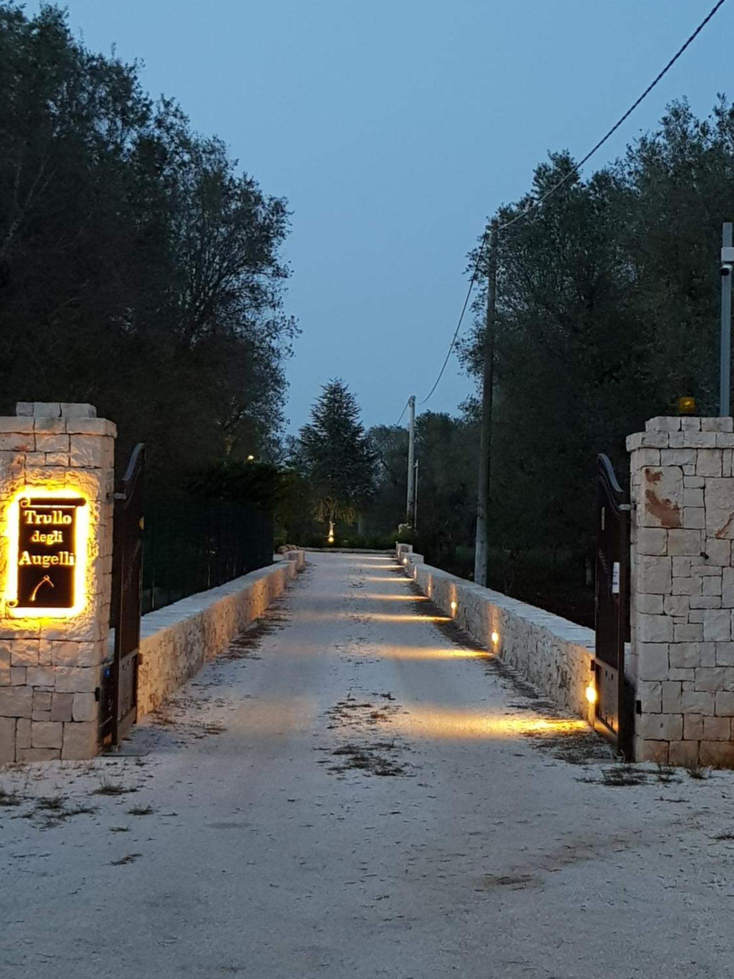 Гостевой дом Trullo Degli Augelli Сан-Микеле-Салентин Экстерьер фото