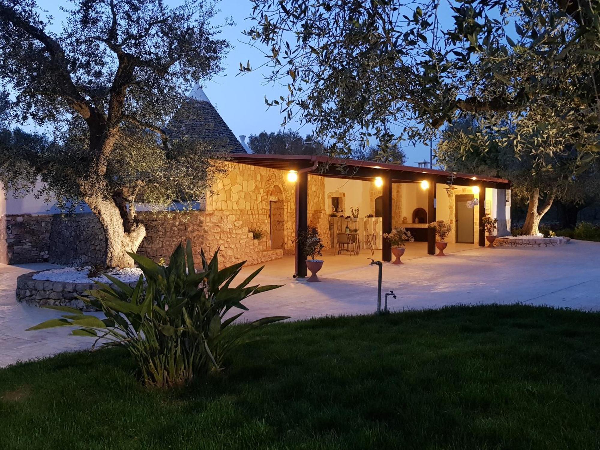 Гостевой дом Trullo Degli Augelli Сан-Микеле-Салентин Экстерьер фото